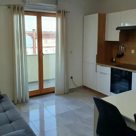 Apartament Sidro
