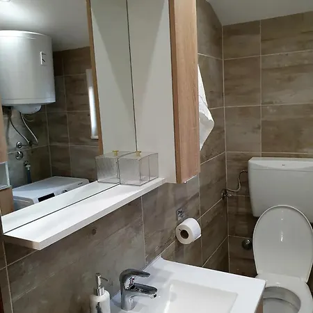 Apartament Sidro