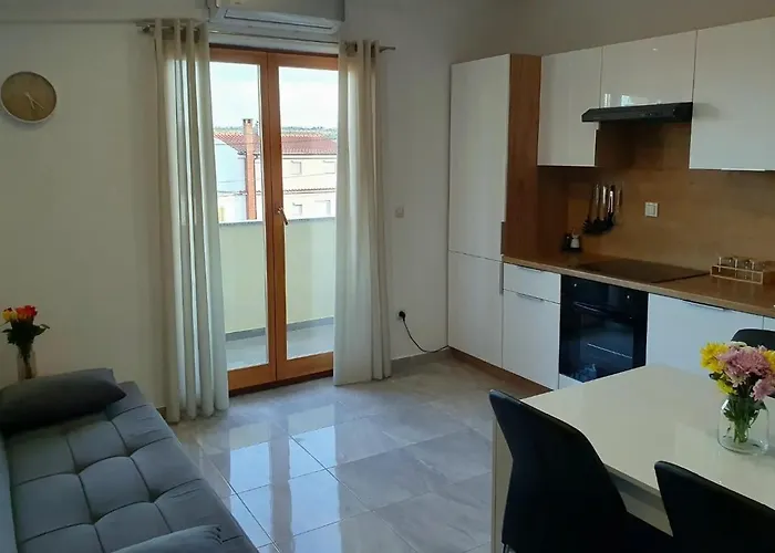 Apartament Sidro